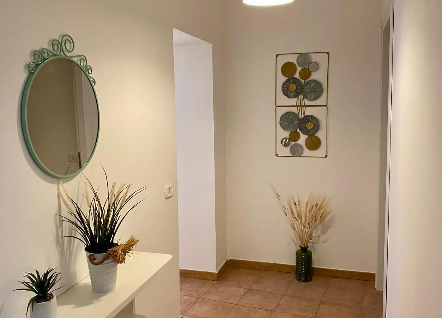 Figurari Home Napoli 0*, Naples Italy